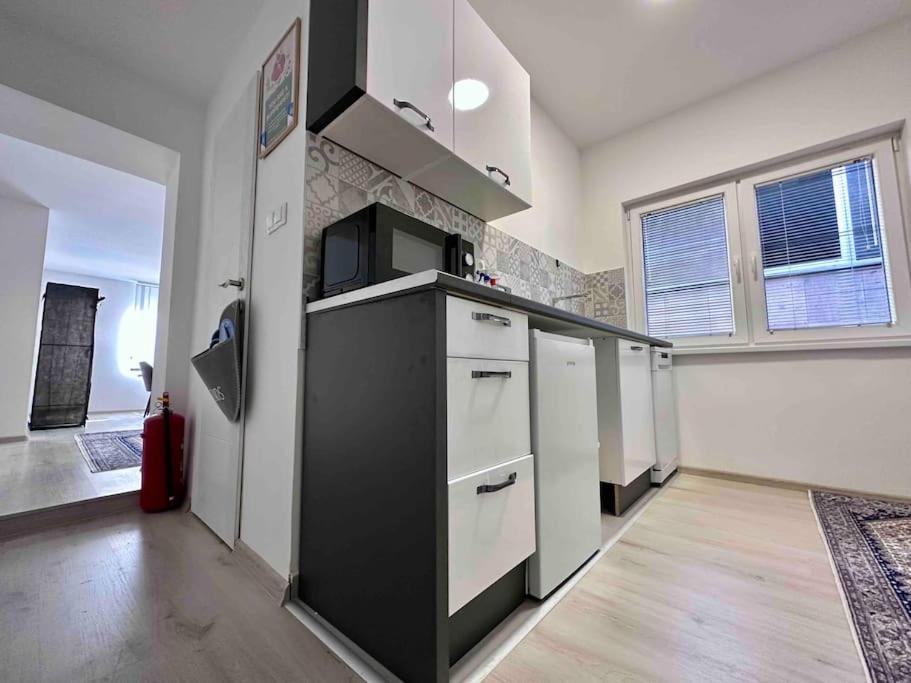 Apartment Easy Go Sarajevo Luaran gambar